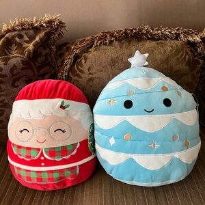 Squishmallows Red and Blue Holiday Plush Set